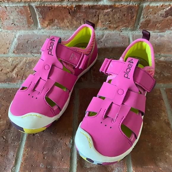 Plae Sam 2.0 Electric Fuschia - Picture 1 of 4